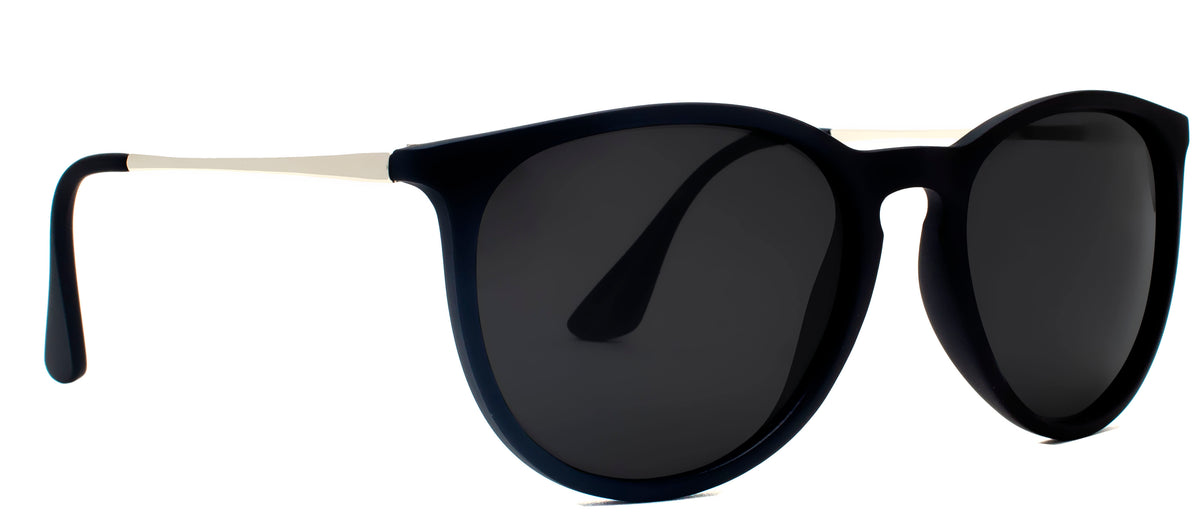 Hutchinson Court Polarized